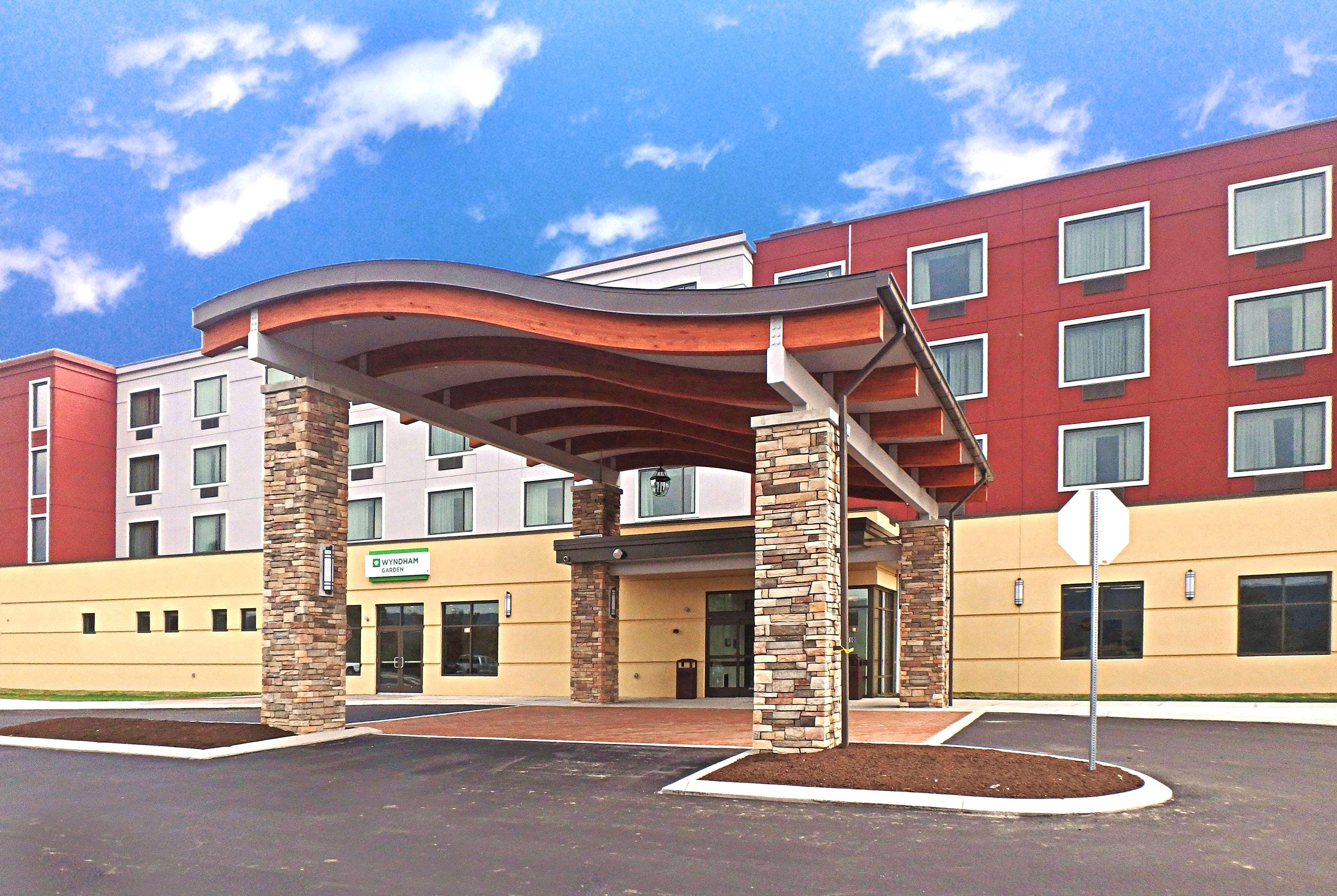 Hotel Wyndham Garden State College Boalsburg Exterior foto